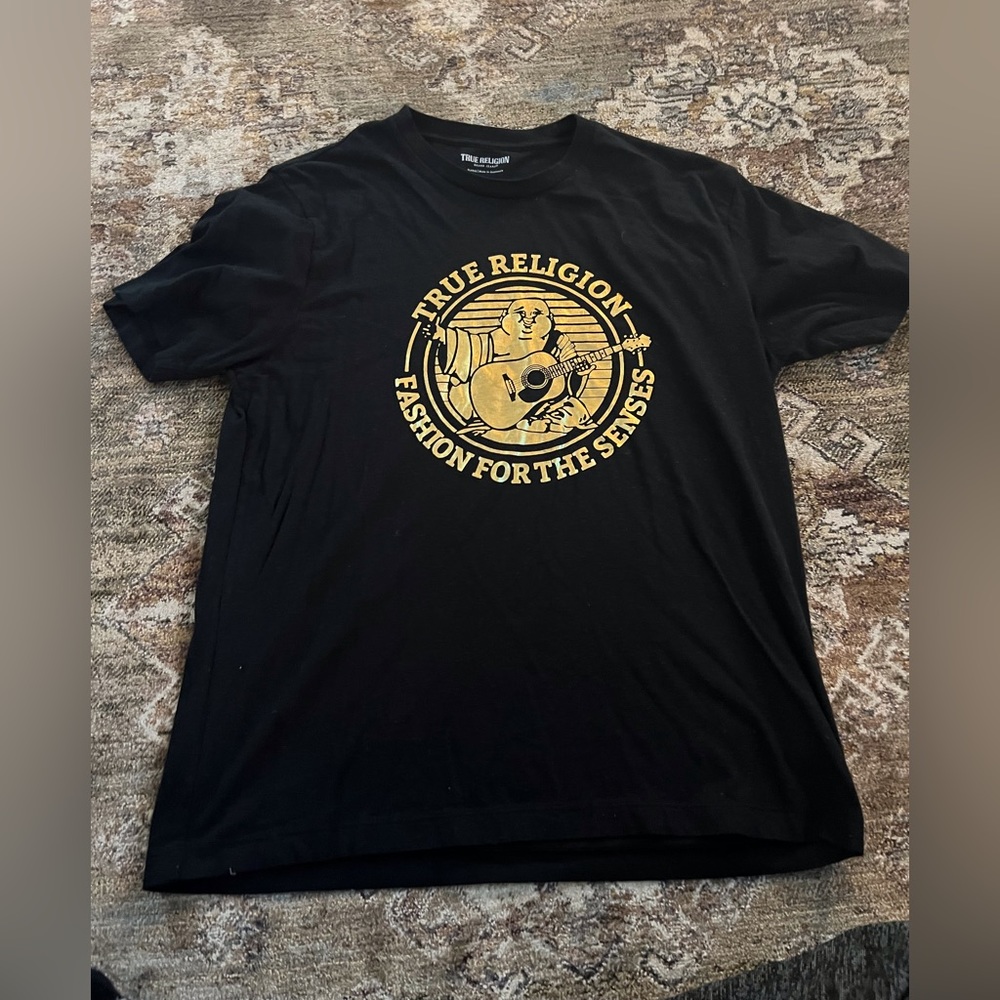 Black and gold True Religion t-shirt size XL